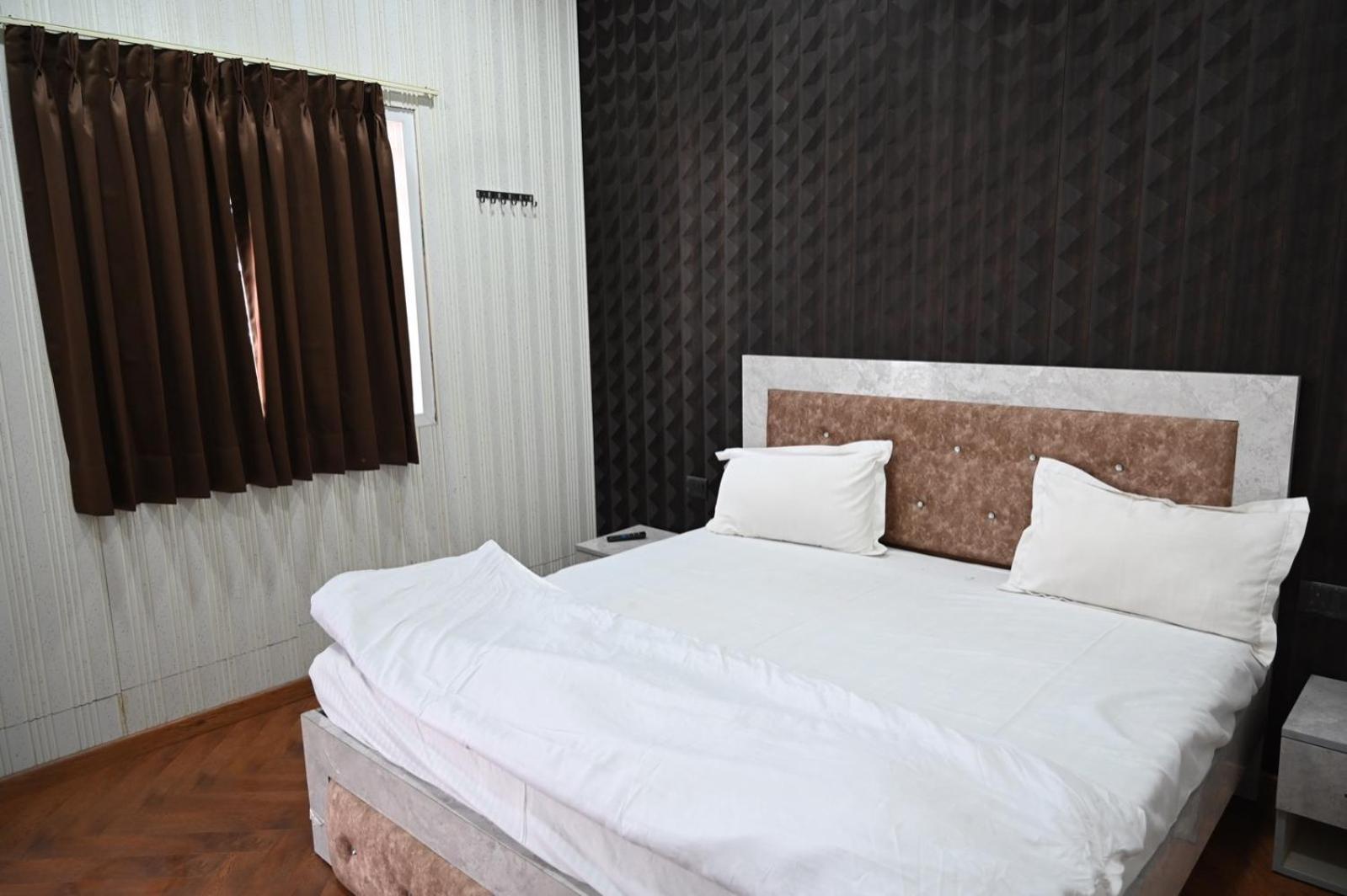 Sohna 4 Seasons Resort By Jain Residency מראה חיצוני תמונה